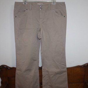 London Jeans Christie Fit Beige Pants Size 14